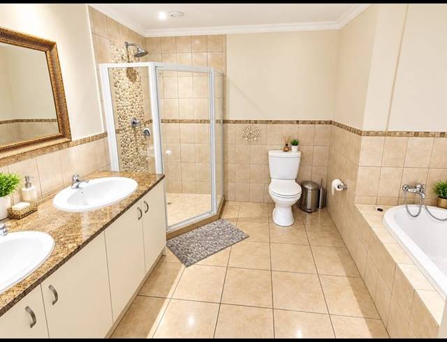 2 BEDROOM PROPERTY TO RENT IN UMHLANGA CENTRAL